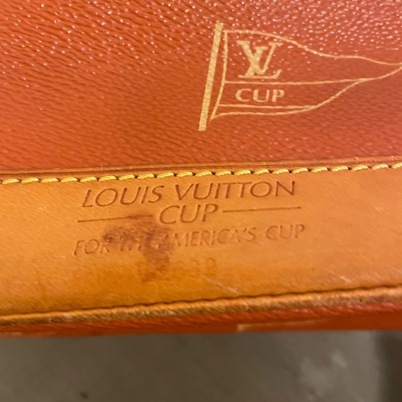 Used and selling as is. Louis Vuitton Cup 1995 needs repair - Picture 8 of 12